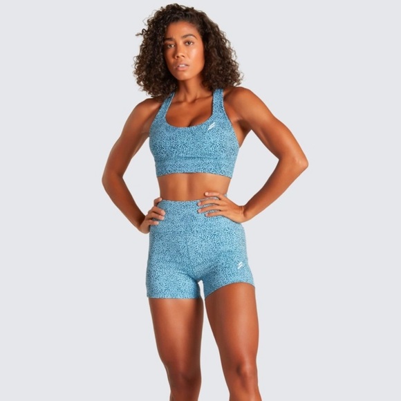 DoYouEven Sports Bra - Picture 3 of 4